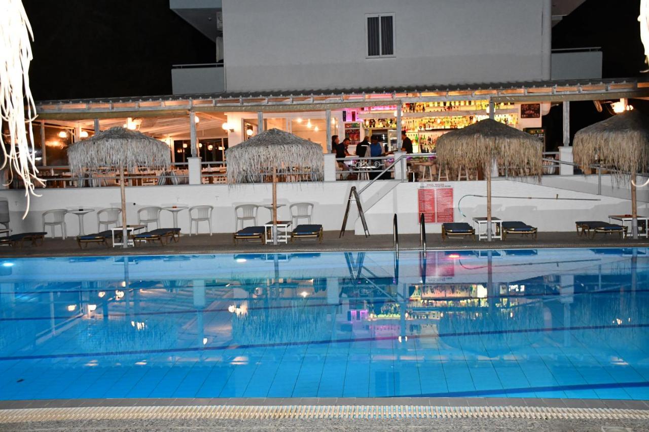 Blue Nest Hotel Тигаки Экстерьер фото