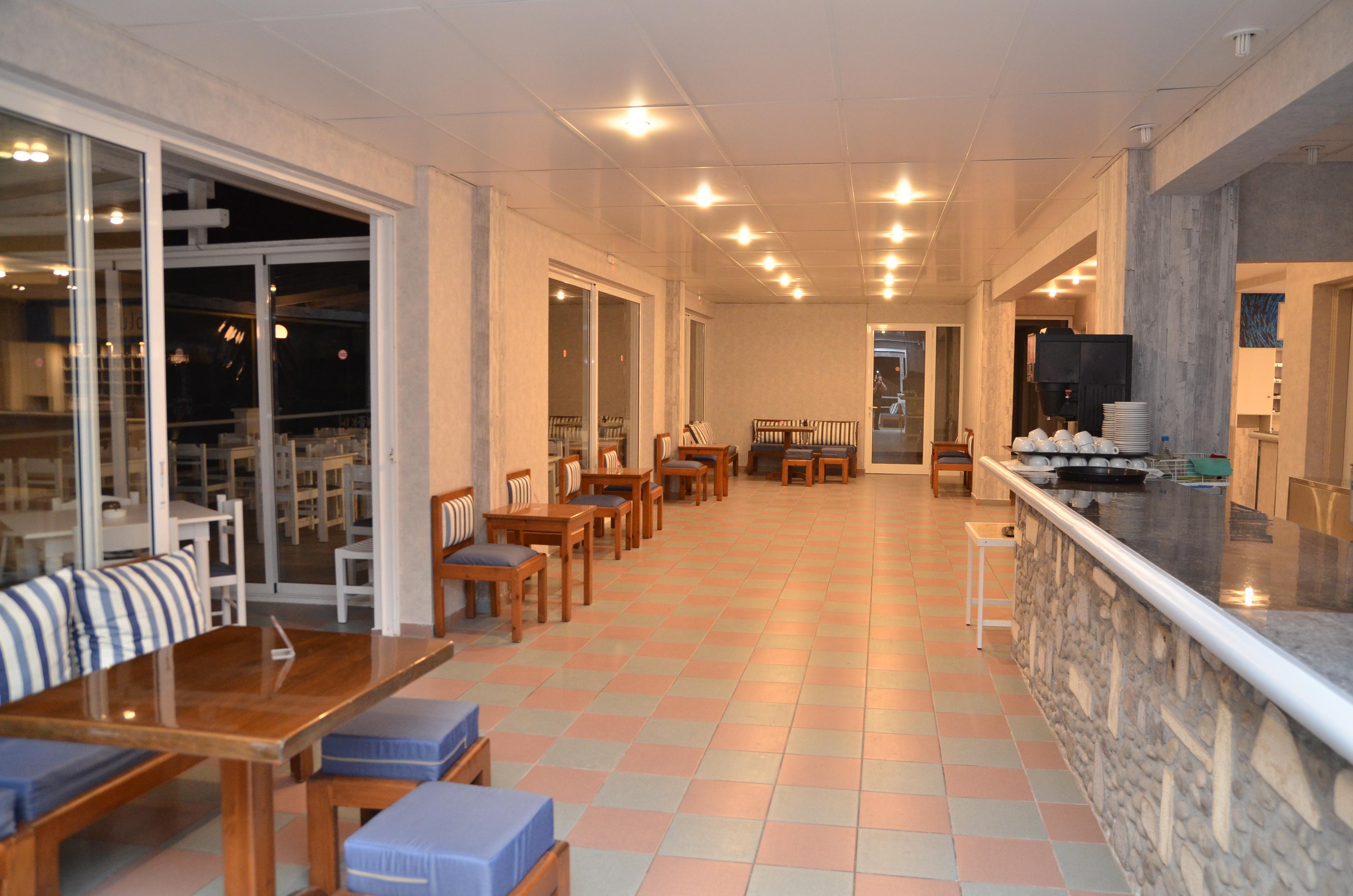 Blue Nest Hotel Тигаки Экстерьер фото